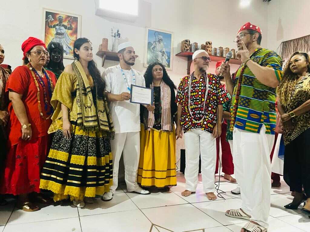 Sacerdote Pai Denilson de Oxaguiãn