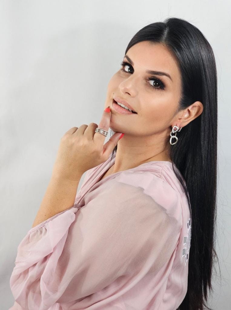 Marcelle Cruz